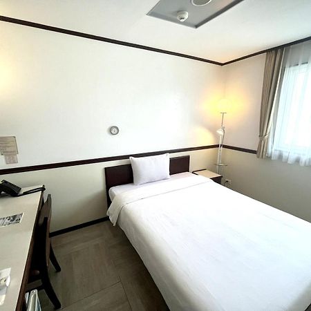 Toyoko Inn Cebu Stadt Exterior foto