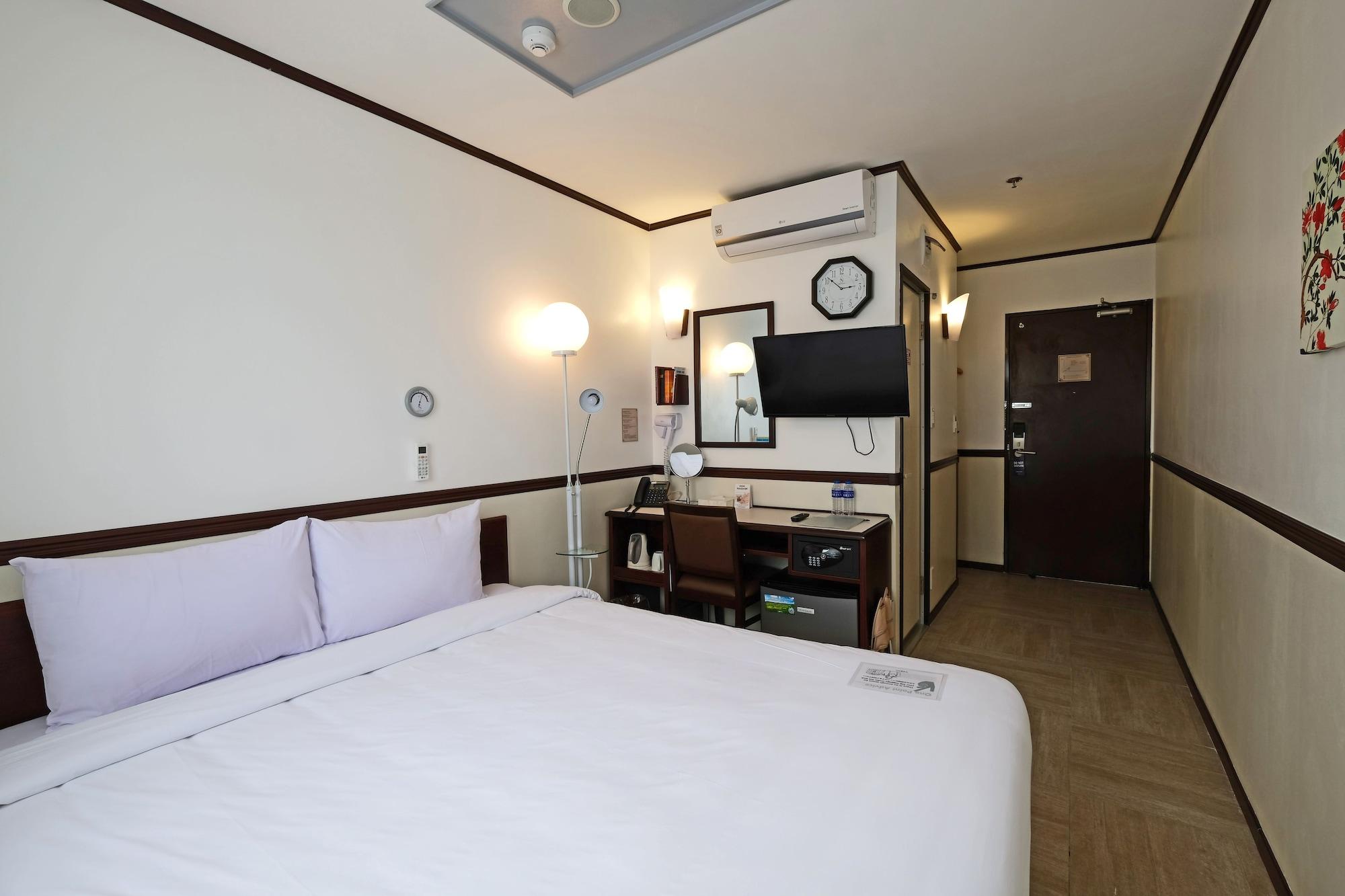 Toyoko Inn Cebu Stadt Exterior foto