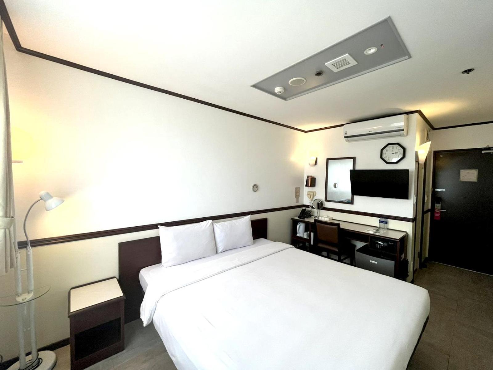 Toyoko Inn Cebu Stadt Exterior foto